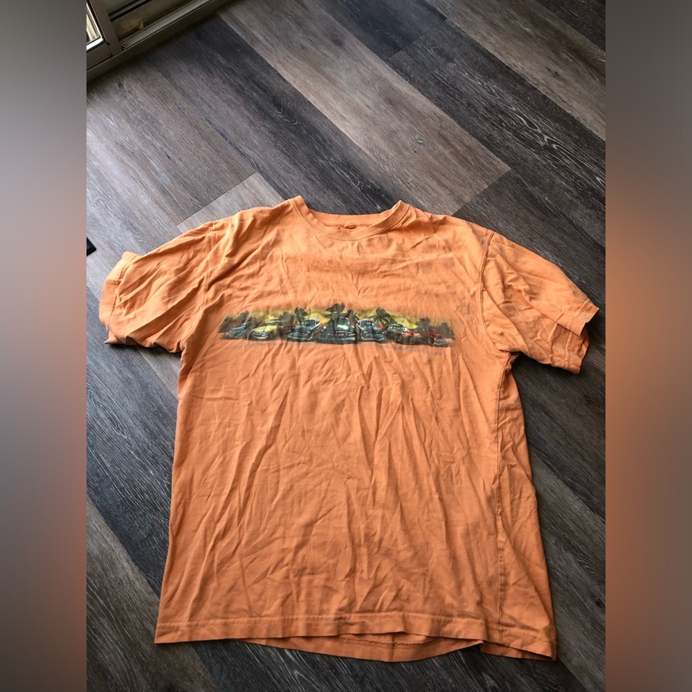 Men’s Orange Vintage Car Graphic Tee - Short Sleeve